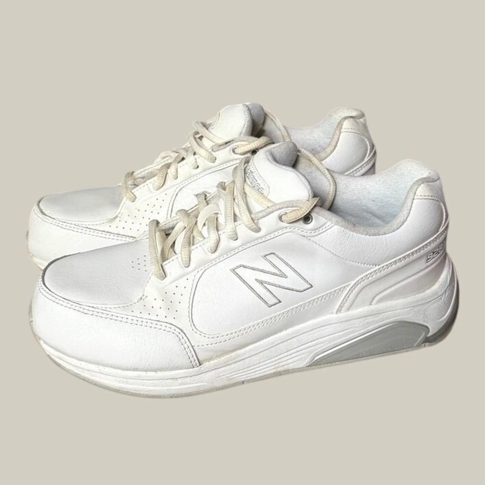 New Balance 928 Womens Walking Shoes White Size 9.5 4E